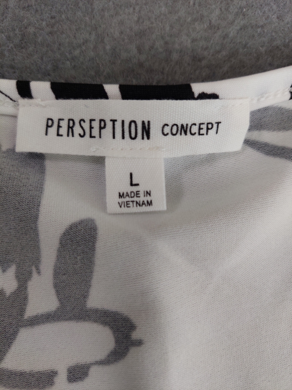 NWT Perception Concept Floral Ruffle Flutter Sleeve Blouse Top White Black L - Picture 4 of 6